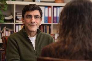 Edgar Smadja Hypnothérapeute Paris 9, Professionnel indépendant